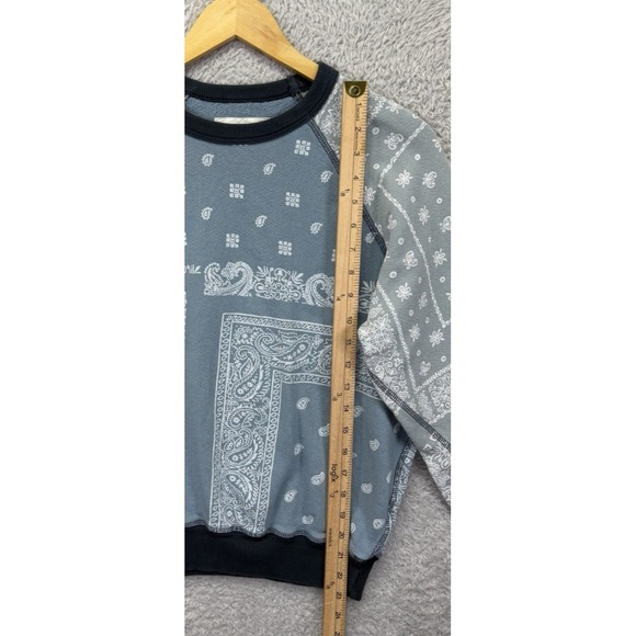 THE GREAT College Sweatshirt Blue Paisley Vintage Dusty Blue Bandana Sz 0 -  XS - Picture 4 of 10